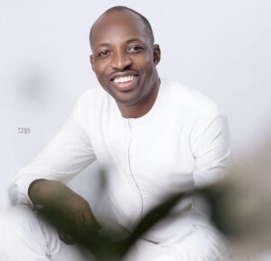 Dunsin Oyekan Biography, Age, Musics, Album and Net Worth - Contents101