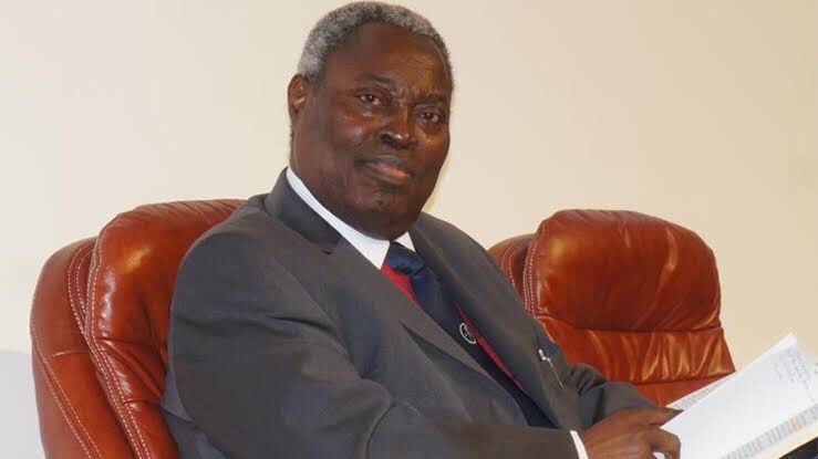 Pastor Kumuyi Biography 