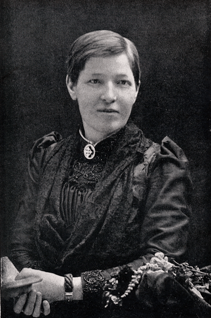 MARY SLESSOR BIOGRAPHY, CAREER AND DEATH