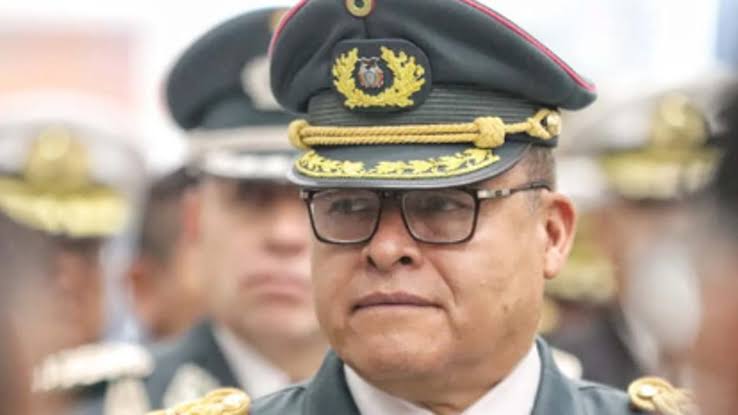 General Juan José Zúñiga Net worth 