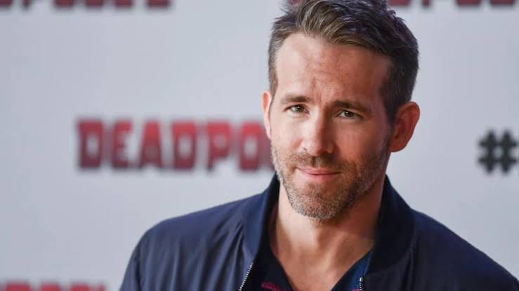 RYAN REYNOLDS BIOGRAPHY