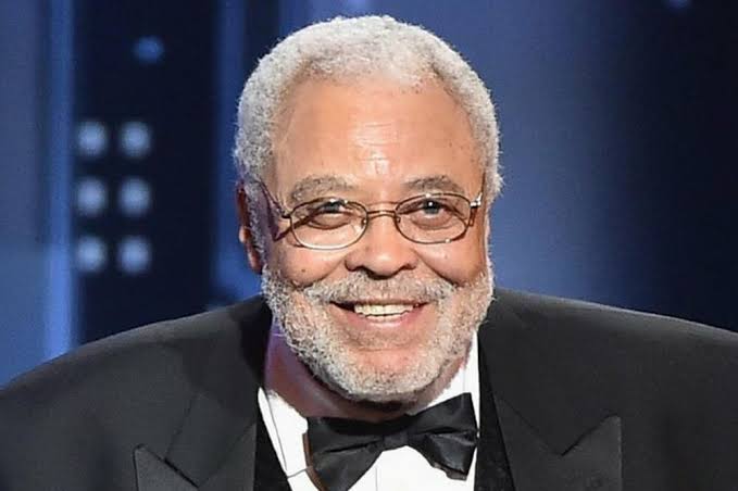 JAMES EARL JONES BIOGRAPHY