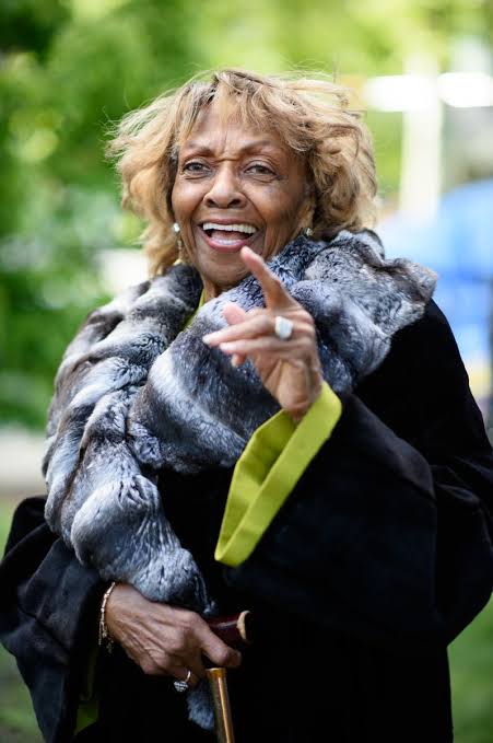 CISSY HOUSTON BIOGRAPHY