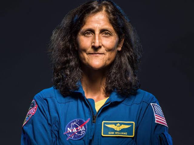 SUNITA WILLIAMS BIOGRAPHY