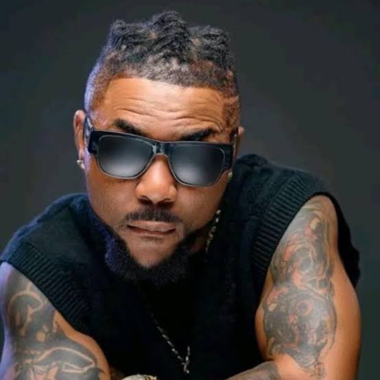 ORITSE FEMI BIOGRAPHY 