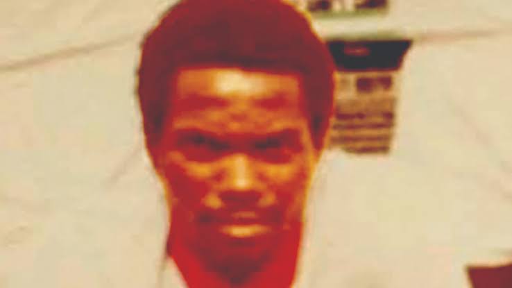 Ayo Ogunlana biography