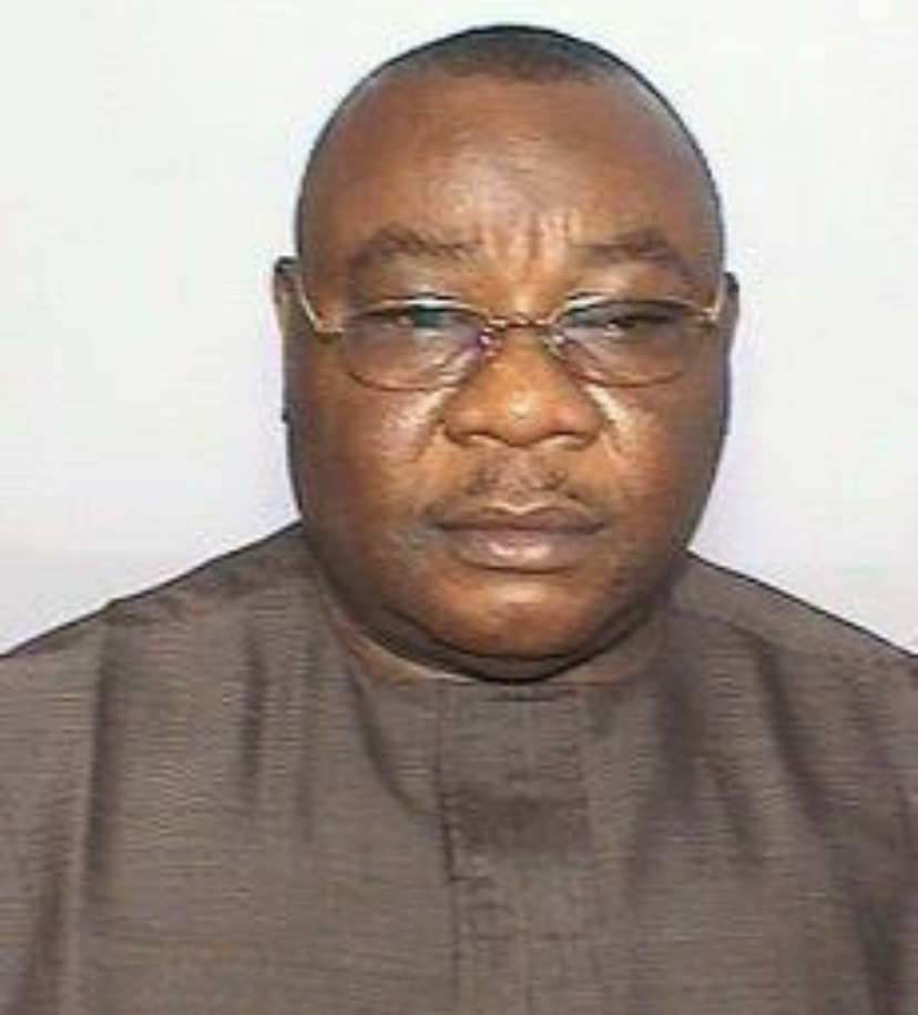 Aloysius Akpan Etok educational background 