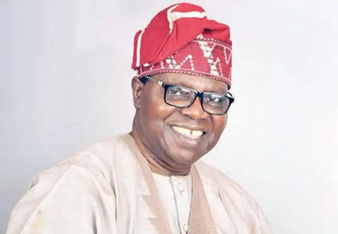 Ebenezer Obey educational background 