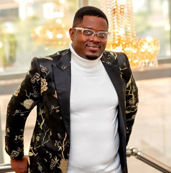 Muyiwa Authentic biography 