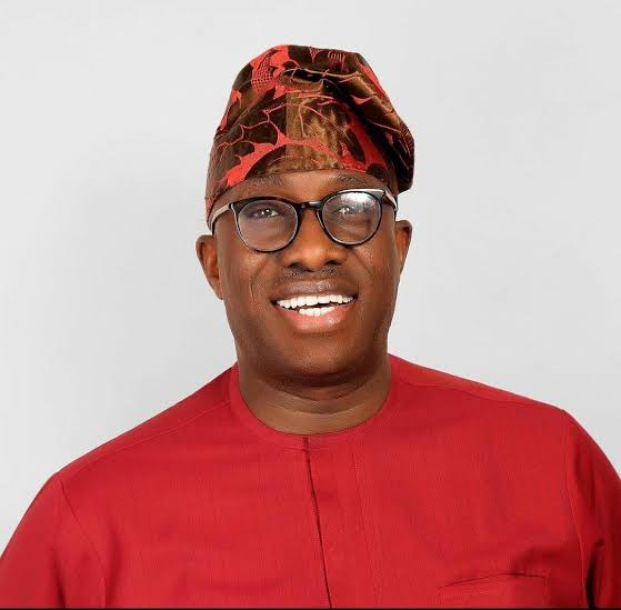 Segun Showunmi Personal life 