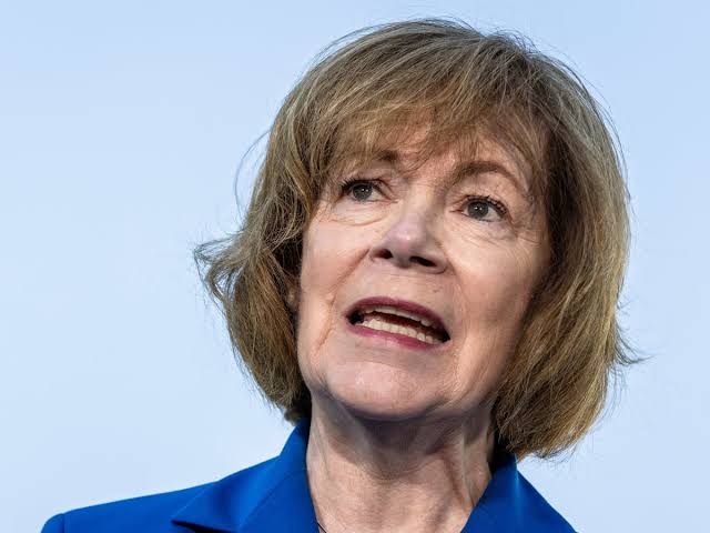 Tina Smith Personal life 
