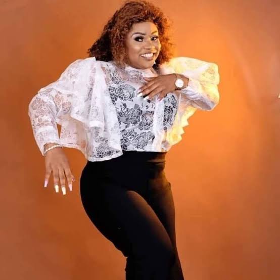 Aminatu Papapa Controversies 