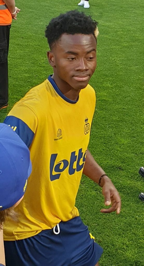 Simon Adingra Net worth