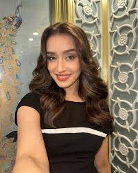 SHRADDHA KAPOOR BIOGRAPHY
