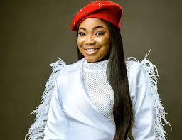 MERCY CHINWO BIOGRAPHY