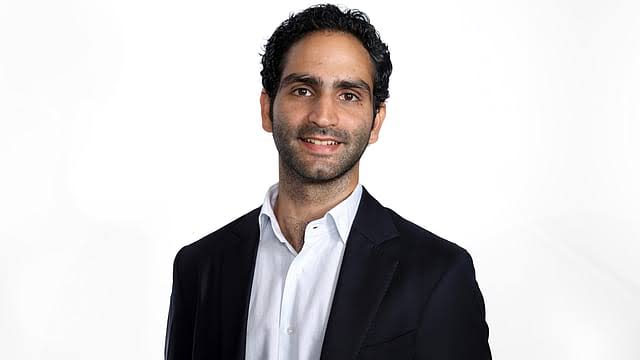 Firoz Mistry educational background