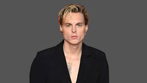 LUCA DEL VECCHIO NET WORTH