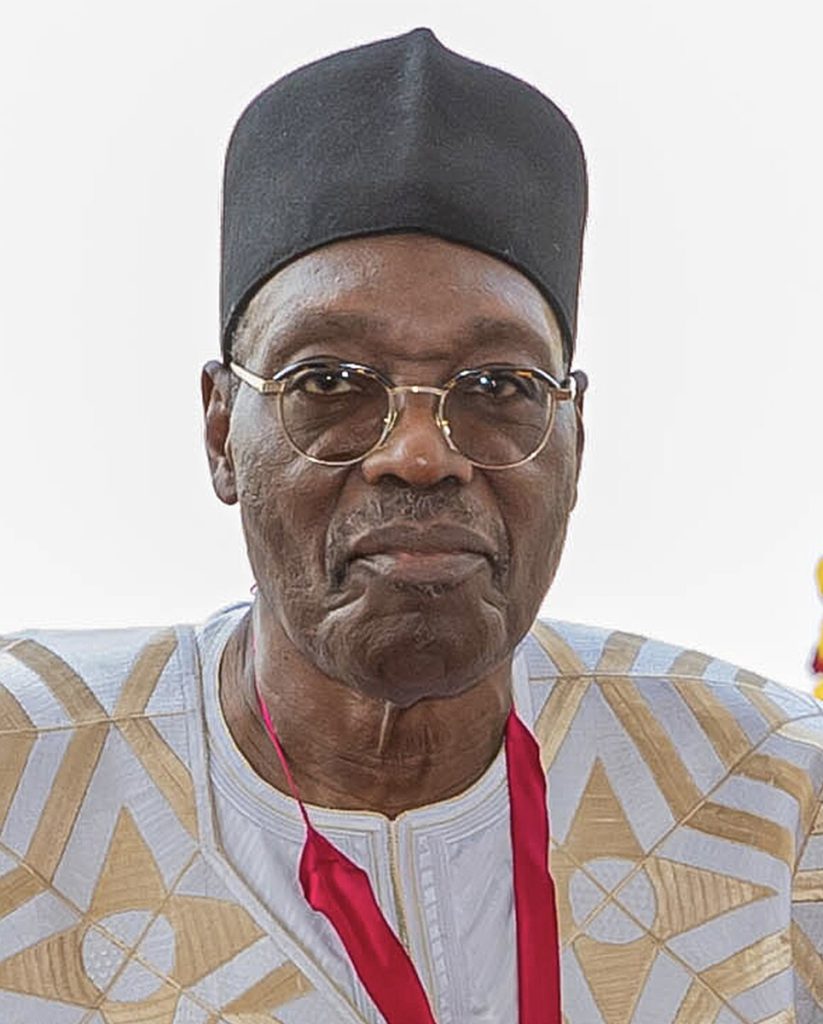Issa Tchiroma biography
