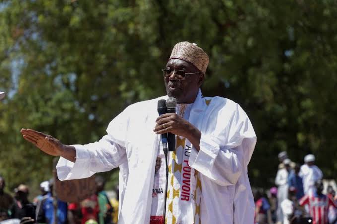 Issa Tchiroma Career
