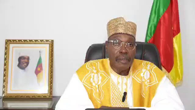 Issa Tchiroma personal life