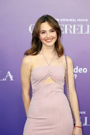 IRIS APATOW BIOGRAPHY