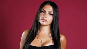 HUDA MUSTAFA BIOGRAPHY