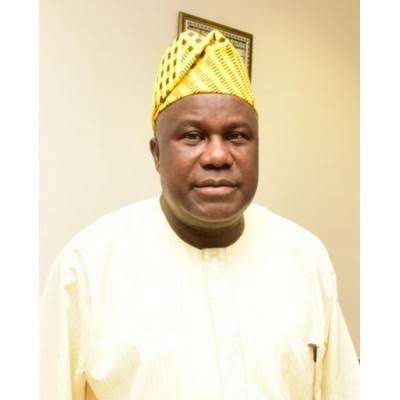 Sen. Buhari Abdulfatai Omotayo educational background 