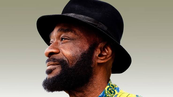 Pat Thomas educational background 