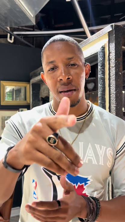 Lawredo educational background 