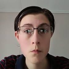 DUSTIN THOMPSON BIOGRAPHY