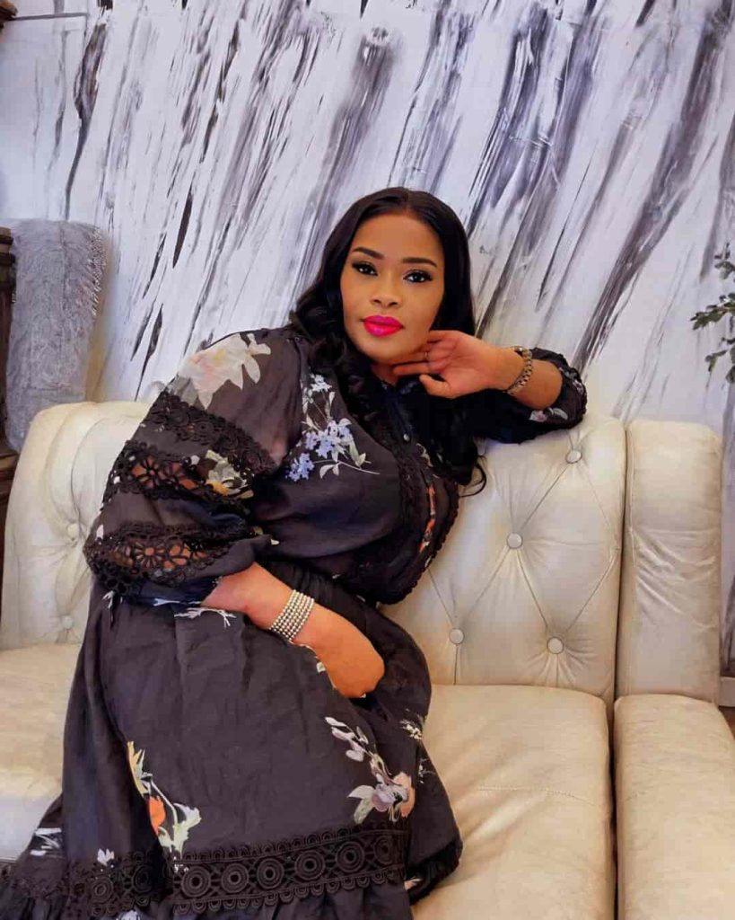 Remi Surutu personal life 