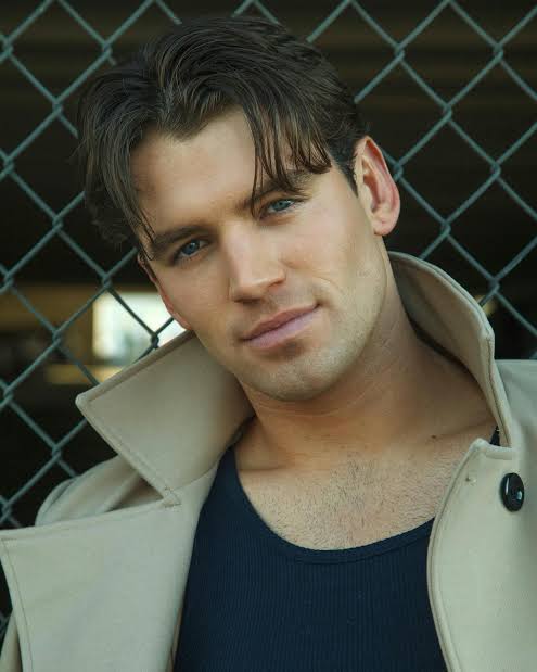 Noah Fearnley Controveries 