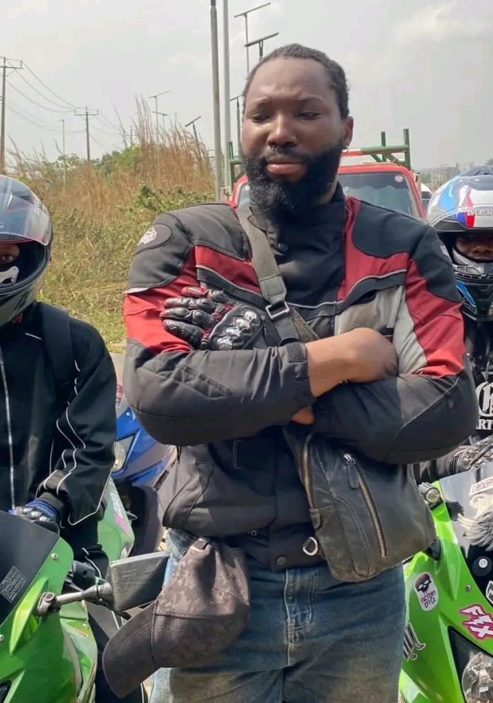 Kola Onifoto Personal life 