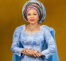 DR. MARY IDELE BIOGRAPHY