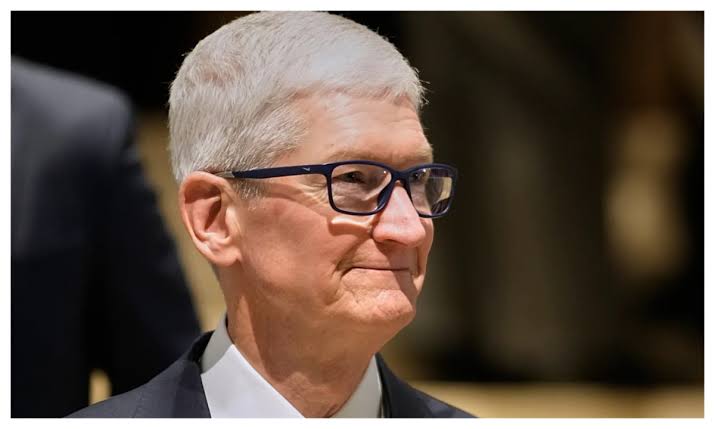 Tim Cook educational background 
