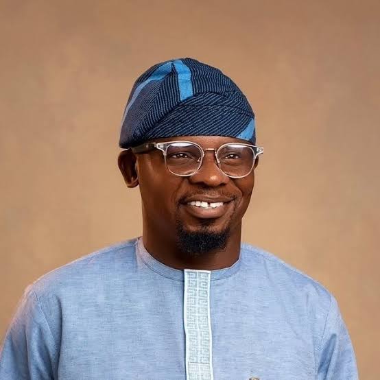 Ife Salako Net Worth