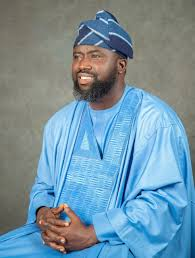 OLOLADE USMAN BIOGRAPHY