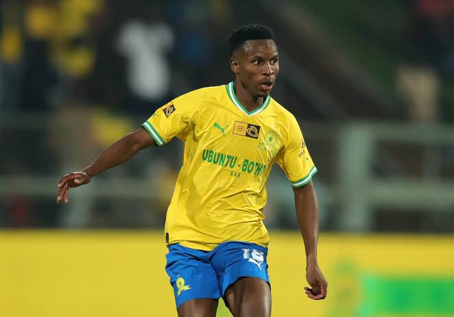 Themba Zwane Career 